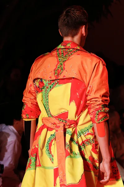 Look 54